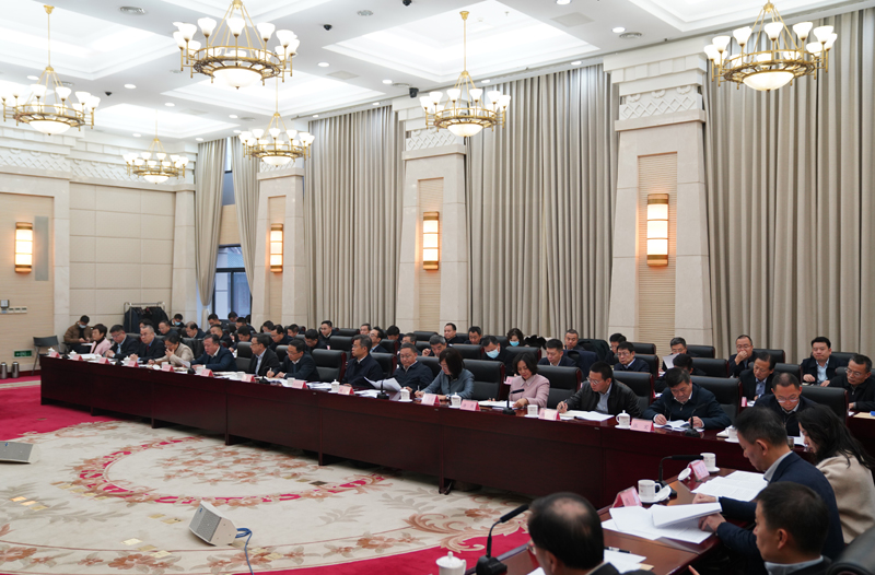 黄强主持召开座谈会听取党外人士对政府工作报告和省政府工作的意见 
共同推动全省高质量发展取得新的更大成效「相关图片」