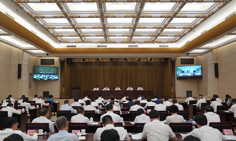 施小琳在省安委会2024年第三次全体成员会议暨全省安全生产、森林草原防灭火工作视频会议上强调 
压实责任 工作前移 力量前置 群防群治 
为推动高质量发展营造安全稳定环境「相关图片」