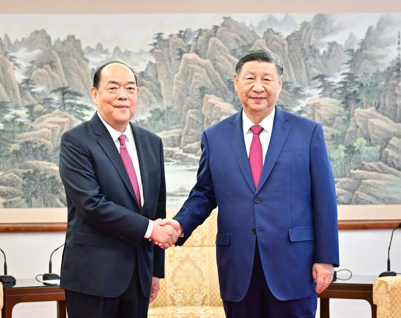 习近平会见贺一诚「相关图片」